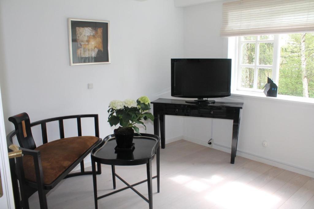 Hotel Kirsten Piil Bed & Breakfast Klampenborg Room photo